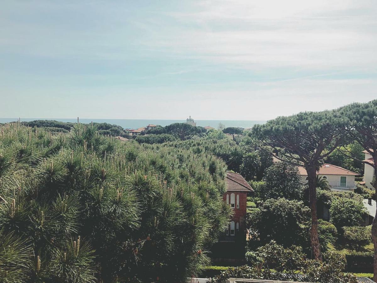 Hotel Le Ginestre Lido di Camaiore Exteriör bild