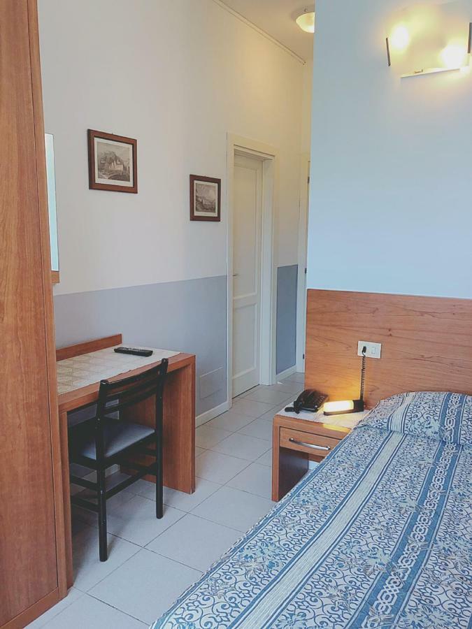Hotel Le Ginestre Lido di Camaiore Exteriör bild